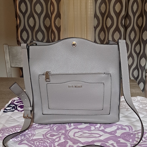STEVE MADDEN CROSSBODY - Picture 1 of 7
